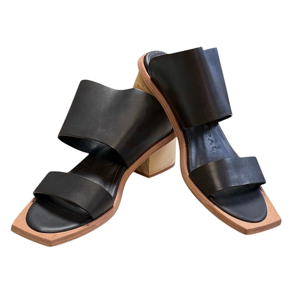 Wal & Pai Minimalist Leather Sandals, Size 38, US Size 7.5